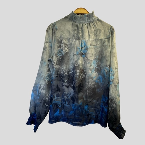 Cream Women’s Blouse M Royal Navy Blue Long Sleeves - Picture 13 of 15